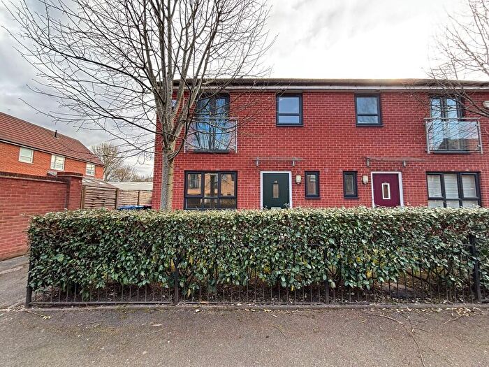 3 Bedroom Semi-Detached House To Rent In Dragonfly Close, Salford, Greater Manchester, M7