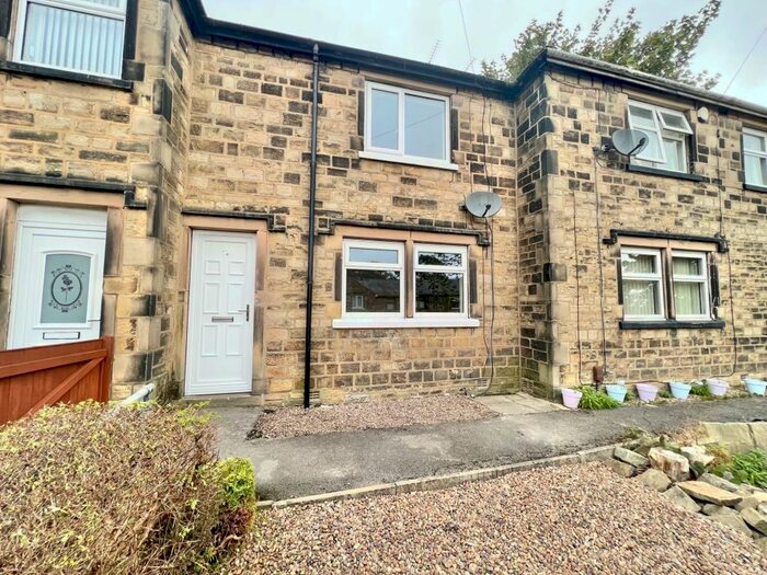 2 Bedroom Terraced House To Rent In Sandbeds Road, Halifax, HX2