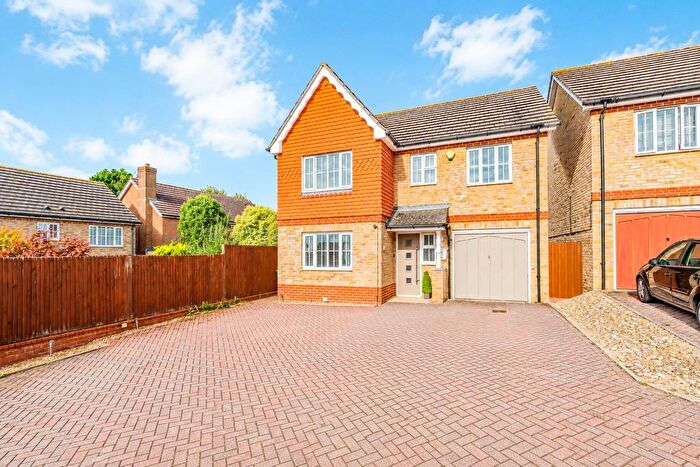 4 Bedroom Detached House For Sale In Portchester Heights, Portchester, PO16