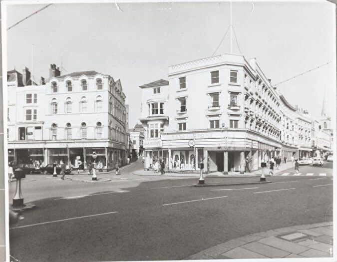 2 Bedroom Flat To Rent In Jarvis House, East Street, Brighton, BN1