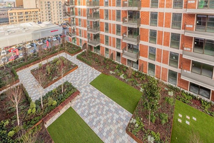 2 Bedroom Apartment To Rent In The Silkstream, West Hendon, NW9