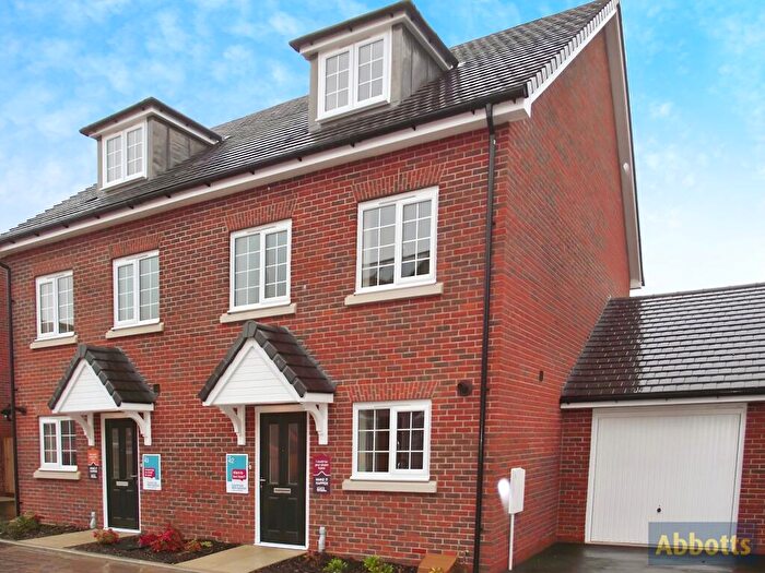 4 Bedroom House To Rent In Wickford, SS11