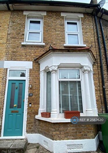 2 Bedroom Terraced House To Rent In Vernon Road, London, E15