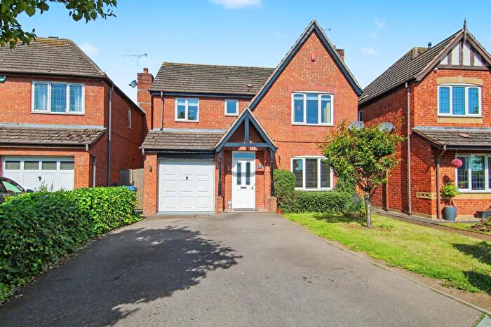 4 Bedroom Detached House For Sale In Oyster Close, Burton-On-Trent, DE14