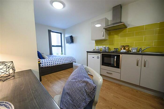 Studio To Rent In Chronicle House, CH1