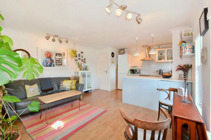 2 Bedroom Apartment To Rent In Leabank Square, London, E9