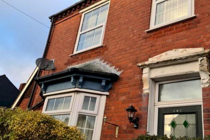 4 Bedroom Property To Rent In Ashes Road, Oldbury B69