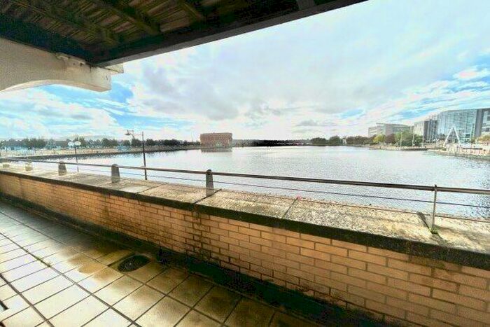 2 Bedroom Flat To Rent In Adventurers Quay, Caerdydd, CF10