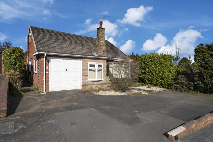 4 Bedroom Detached House For Sale In White Oak Drive, Kingswinford, DY6