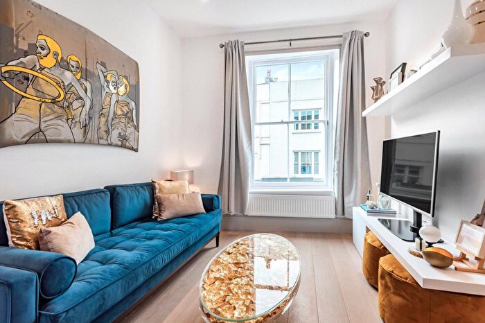 1 Bedroom Flat To Rent In Portobello Road, London, W11