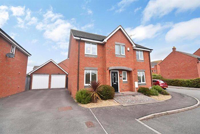4 Bedroom Detached House For Sale In , Belvoir Close, Corby, NN18