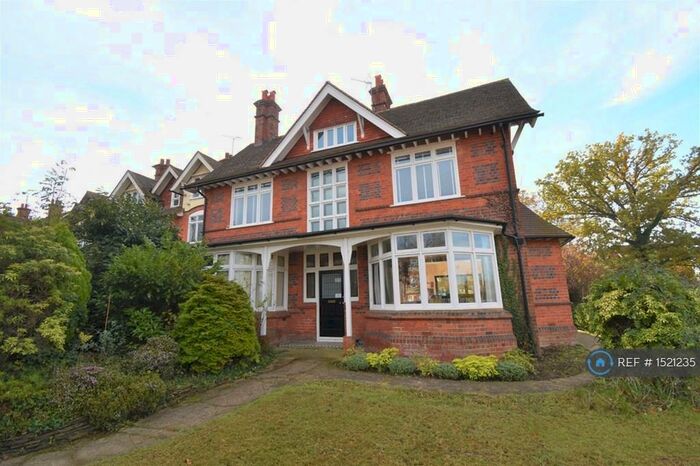 9 Bedroom Semi-Detached House To Rent In Wokingham Road, Reading, RG6