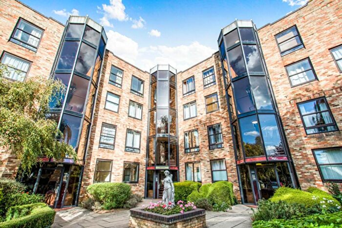1 Bedroom Apartment To Rent In Midsummer Court, Manhattan Drive, Cambridge, CB4