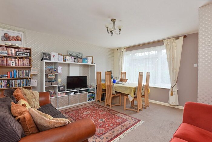 3 Bedroom Terraced House For Sale In Hanover Place, Canterbury, CT2