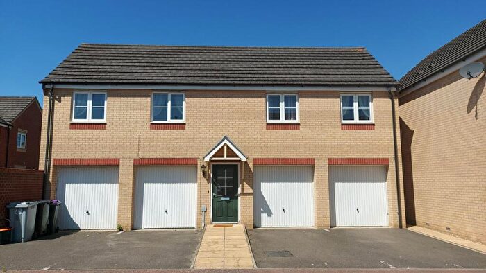 2 Bedroom Coach House For Sale In Shelsley Walsh Rise, Bourne, PE10