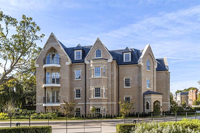 2 Bedroom Flat For Sale In The Percy, Magna Carta Park, Coopers Hill Lane, Englefield Green Egham, Surrey, TW20