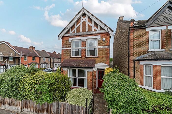 3 Bedroom Detached House For Sale In Northcote Road, Sidcup, DA14
