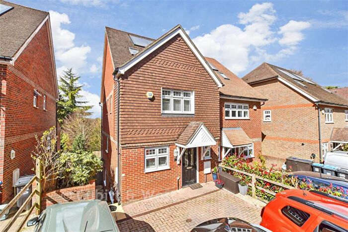 4 Bedroom Semi Detached House For Sale In Tupwood Gardens, Caterham, Surrey, CR3