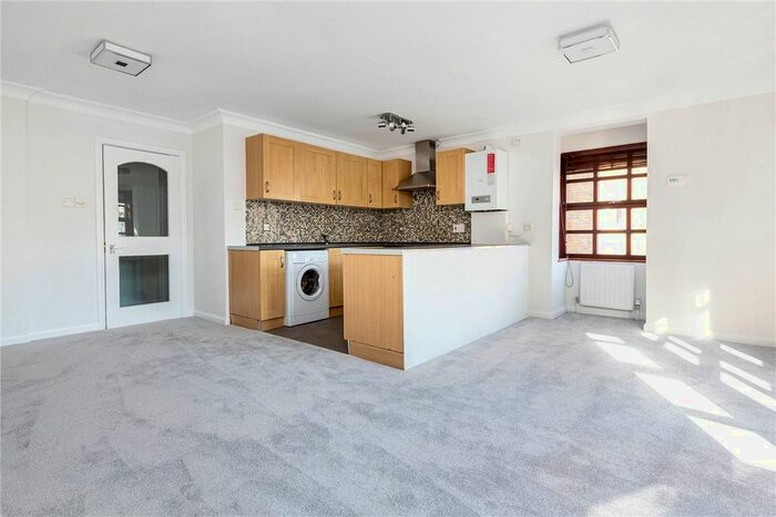 2 Bedroom Flat To Rent In Moxon Street, Marylebone, London, W1U