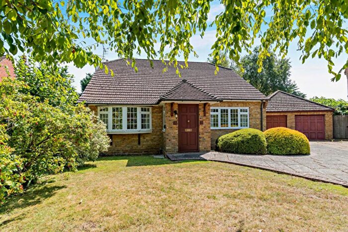 4 Bedroom Detached House For Sale In Manor Rise, Bearsted, Maidstone, ME14