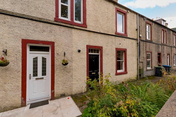 2 Bedroom Flat For Sale In 36 Galashiels Road, Walkerburn EH43