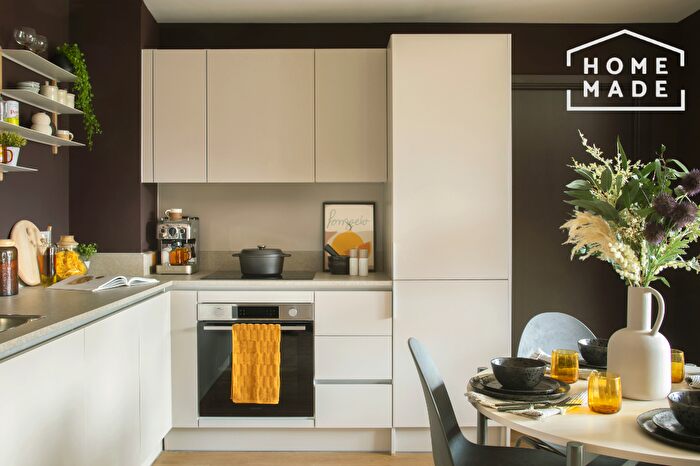 2 Bedroom Flat To Rent In The Goodsyard, B18