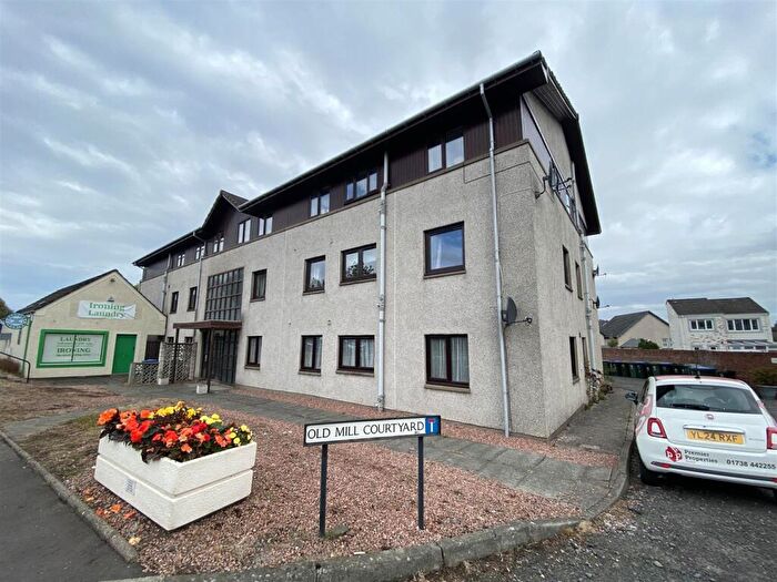 2 Bedroom Flat To Rent In Old Mill Courtyard, Bridge Of Earn, PH2