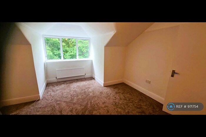 1 Bedroom Flat To Rent In Crouch Hill, London, N8
