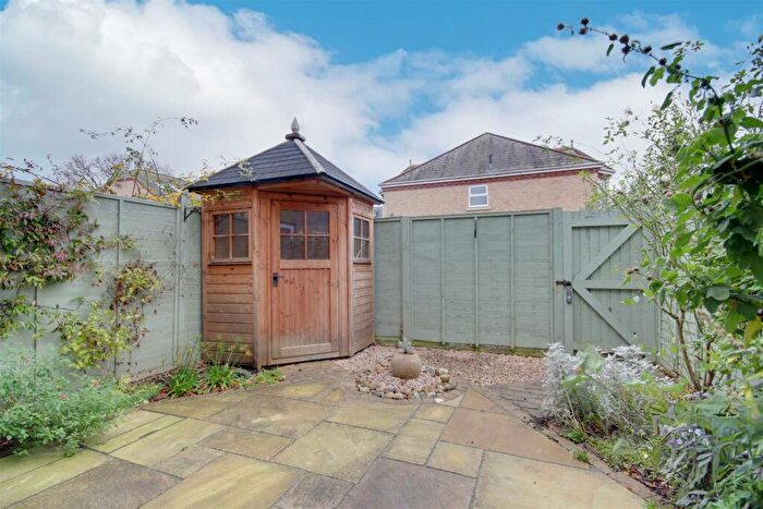 3 Bedroom Terraced House For Sale In Cootes Meadow, St. Ives, PE27