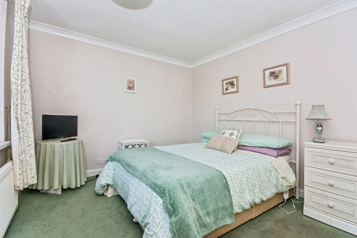 2 Bedroom Detached Bungalow For Sale In Church Road, Wisbech, PE13