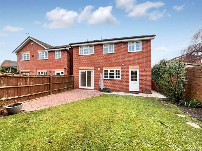 4 Bedroom Detached House For Sale In Roy King Gardens, Warmley, Bristol, BS30