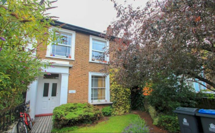 Studio To Rent In Richmond Road, Kingston Upon Thames, KT2