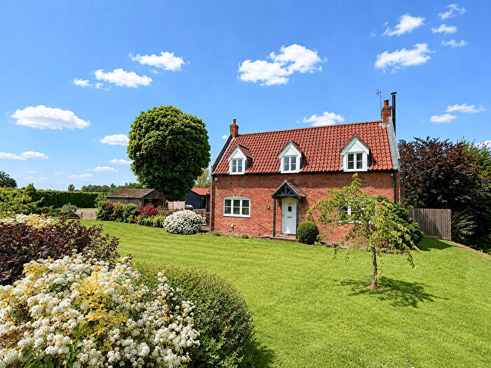 4 Bedroom Detached House For Sale In Quadring Road, Donington, PE11