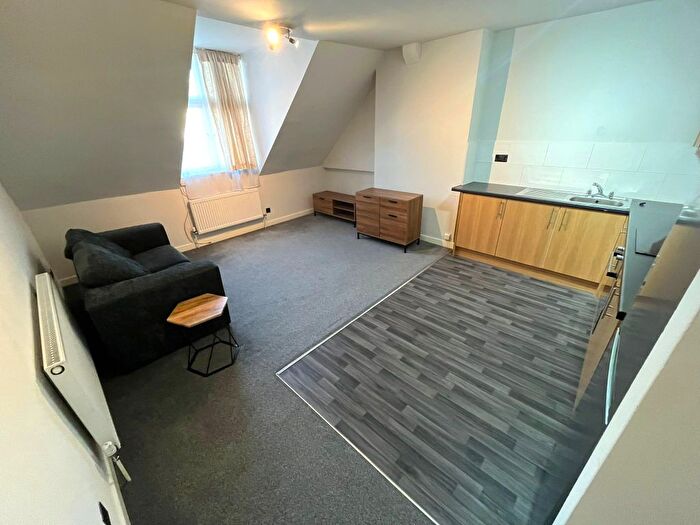 1 Bedroom Flat To Rent In Derby Road, Nottingham, NG1