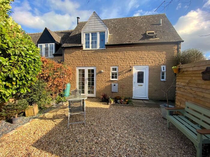 3 Bedroom Semi-Detached House To Rent In Home Farm Court, Norton, Northamptonshire., NN11