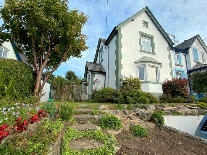 2 Bedroom End Of Terrace House To Rent In Tavistock, Devon, PL19