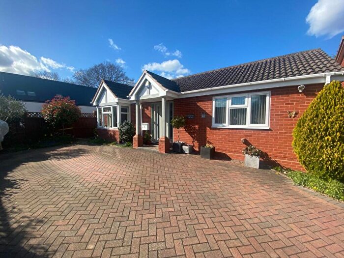2 Bedroom Detached Bungalow For Sale In Winston Close, Stratford-Upon-Avon, CV37