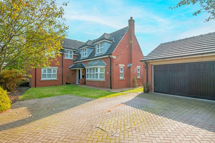 5 Bedroom Detached House For Sale In Glebelands, North Muskham, Newark, NG23