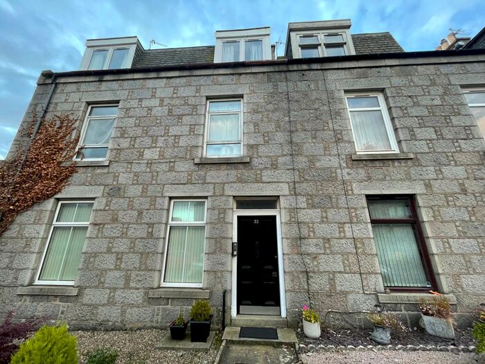1 Bedroom Flat To Rent In Lilybank Place, Kittybrewster, Aberdeen, AB24