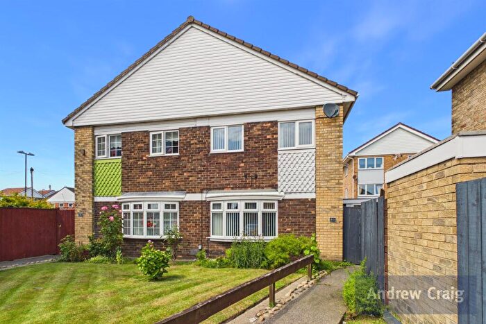 4 Bedroom Semi-Detached House For Sale In Raeburn Road, South Shields, NE34