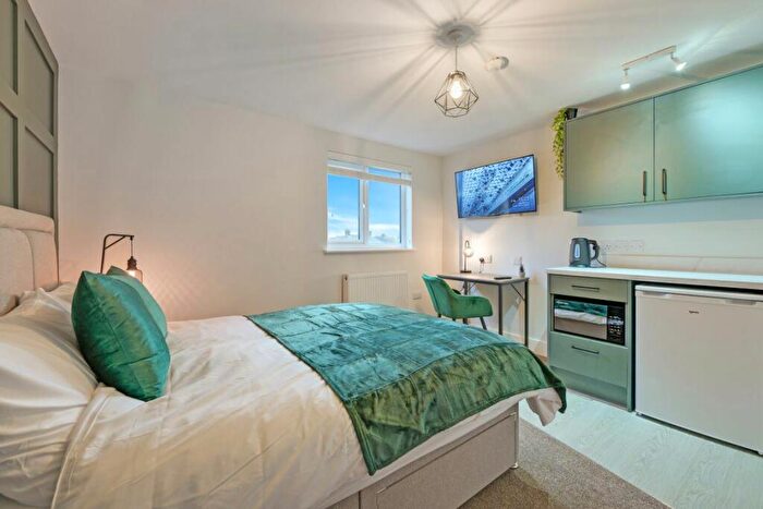 Studio To Rent In Rm, Victoria Street, Old Fletton, PE2