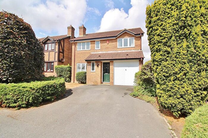 4 Bedroom Detached House For Sale In Farmhouse Way, Lovedean, PO8