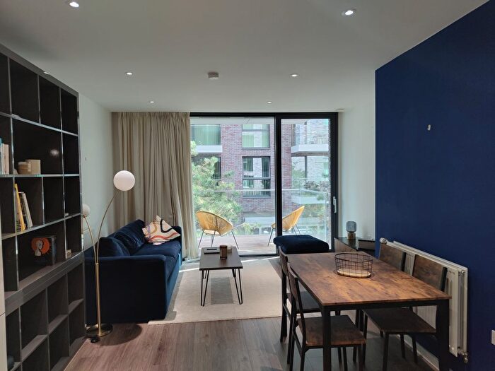 1 Bedroom Flat To Rent In Canter Way, London, E1