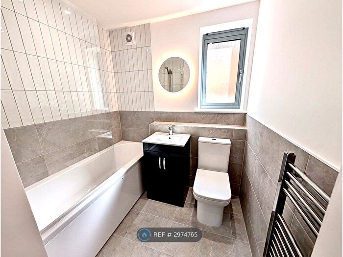 1 Bedroom Flat To Rent In Sea Court, Margate, CT9