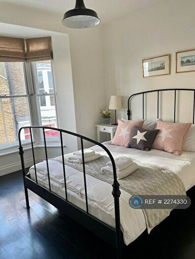 2 Bedroom Flat To Rent In Whitstable, Whitstable, CT5