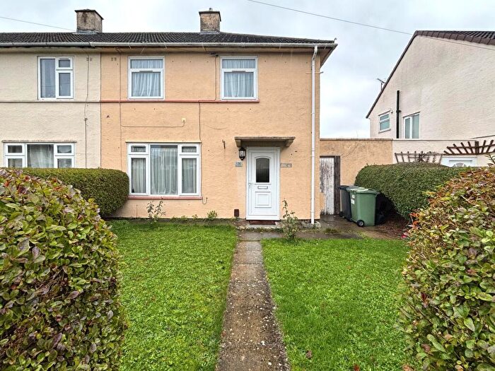 2 Bedroom Semi Detached House For Sale In Elmleaze, Longlevens, Gloucester, GL2