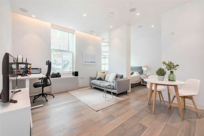 Studio To Rent In Seymour Place, Marylebone, London, W1H