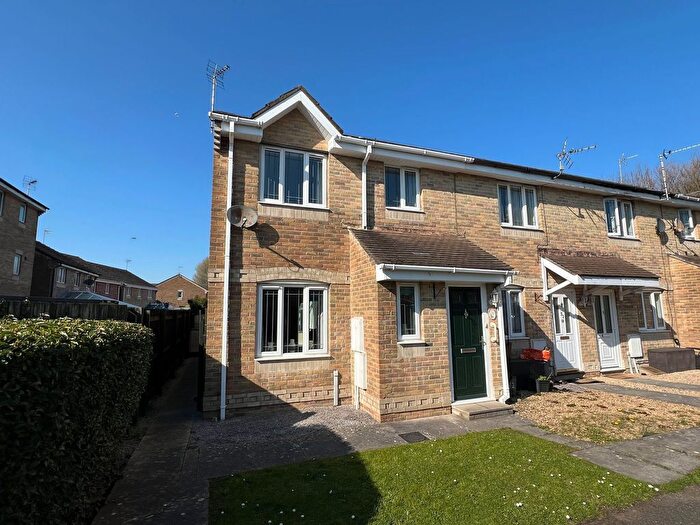 3 Bedroom End Terrace House For Sale In Gerddi Quarella, Bridgend, CF31