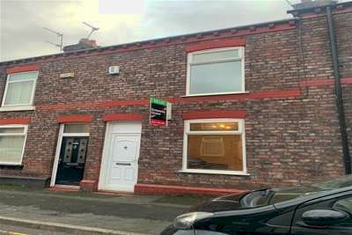 2 Bedroom House To Rent In Foster Street, Widnes WA8