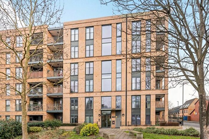 1 Bedroom Flat For Sale In Cowley Road, London, SW9